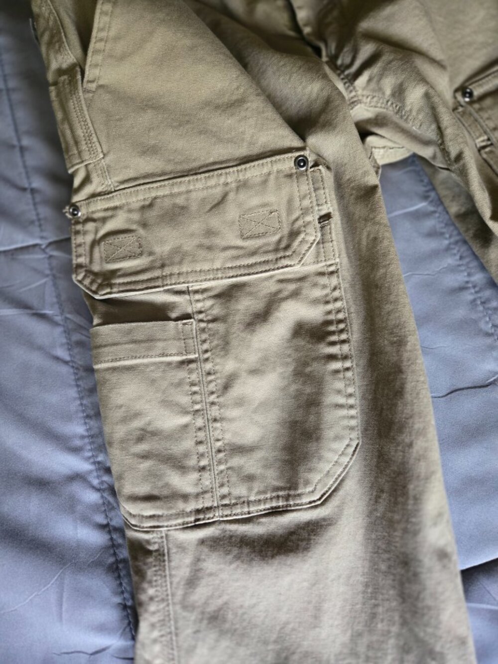 Duluth Firehose Cargo pants